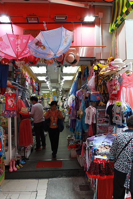 Гонконг, Централ и Адмиралти, Улочки (The Lanes) (Hong Kong, Central and Admiralty, The Lanes)