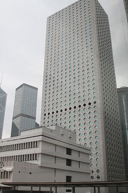 Фото. Jardine House