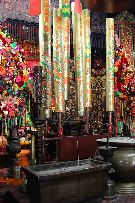 Гонконг, Остров Лантау, Храм Кхуань Тхай (Hong Kong, Lantau Island, Kwan Tai Temple)