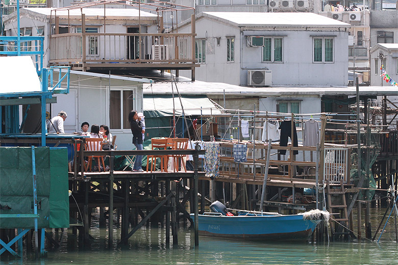 Гонконг, Остров Лантау, Деревня на воде (Hong Kong, Lantau Island, Water Town)