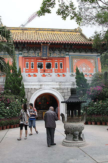 Гонконг, Остров Лантау, Храм Вэйто (Hong Kong, Lantau Island, Weito Temple)