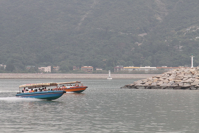 Гонконг, Остров Лантау, Улица Шэк Цай Пхо Стрит (Hong Kong, Lantau Island, Shek Tsai Po Street)