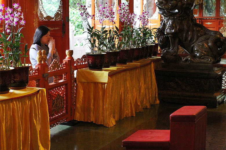 Гонконг, Остров Лантау, Зал Будды (Hong Kong, Lantau Island, Buddha Hall)