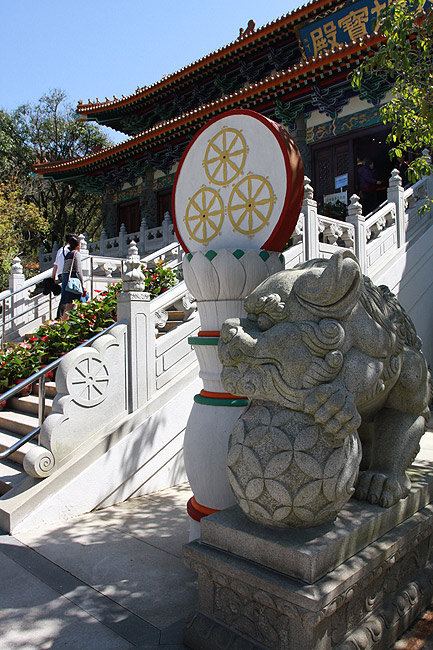 Гонконг, Остров Лантау, Зал Будды (Hong Kong, Lantau Island, Buddha Hall)
