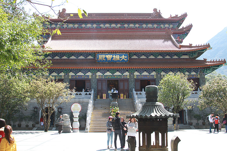 Гонконг, Остров Лантау, Зал Будды (Hong Kong, Lantau Island, Buddha Hall)
