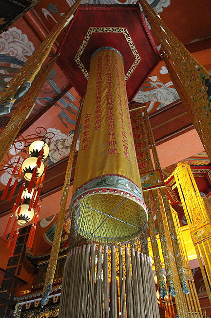 Гонконг, Остров Лантау, Зал Будды (Hong Kong, Lantau Island, Buddha Hall)