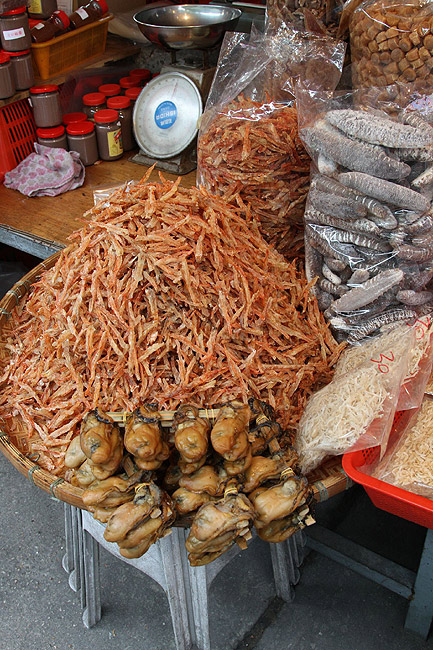 Гонконг, Остров Лантау, Улица Тай О Вин О Стрит (Hong Kong, Lantau Island, Tai O Wing On Street)