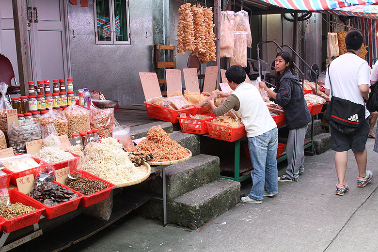 Гонконг, Остров Лантау, Улица Тай О Вин О Стрит (Hong Kong, Lantau Island, Tai O Wing On Street)