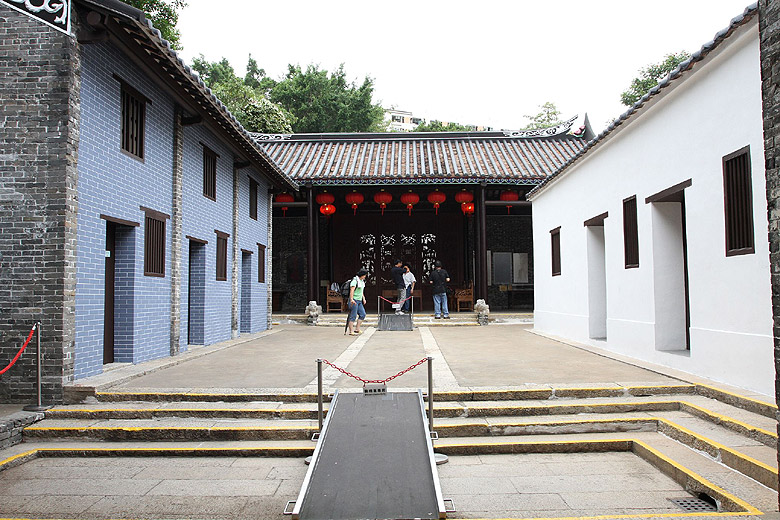 Гонконг, Парк города-крепости Коулун (Hong Kong, Kowloon Walled City Park)