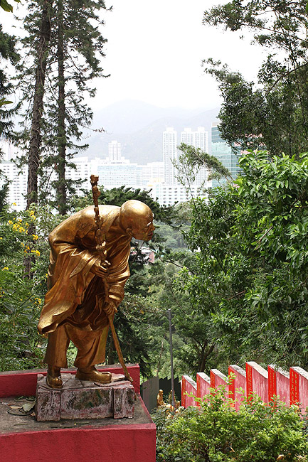 Гонконг, Шатинь, Монастырь Десяти Тысяч Будд (Hong Kong, Shatin, Ten Thousand Buddhas Monastery)