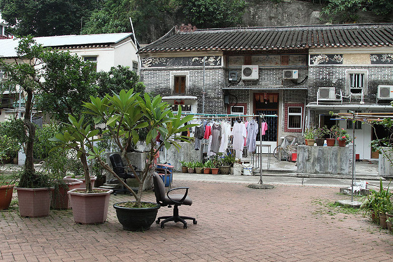 Гонконг, Шатинь, Деревня Пайтау (Hong Kong, Shatin, Pai Tau Village)