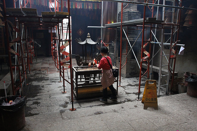Гонконг, Тай По, Храм Мань Мо (Hong Kong, Tai Po, Man Mo Temple)