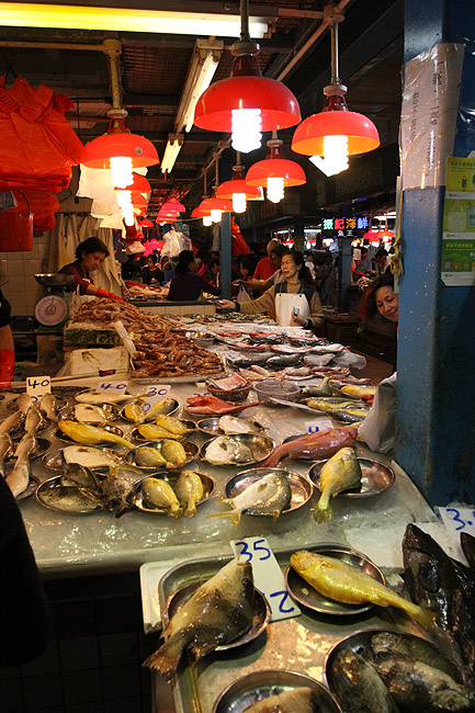 Гонконг, Тай По, Рынок Тай По Хуэй (Hong Kong, Tai Po, Tai Po Hui Market and Cooked Food Centre)