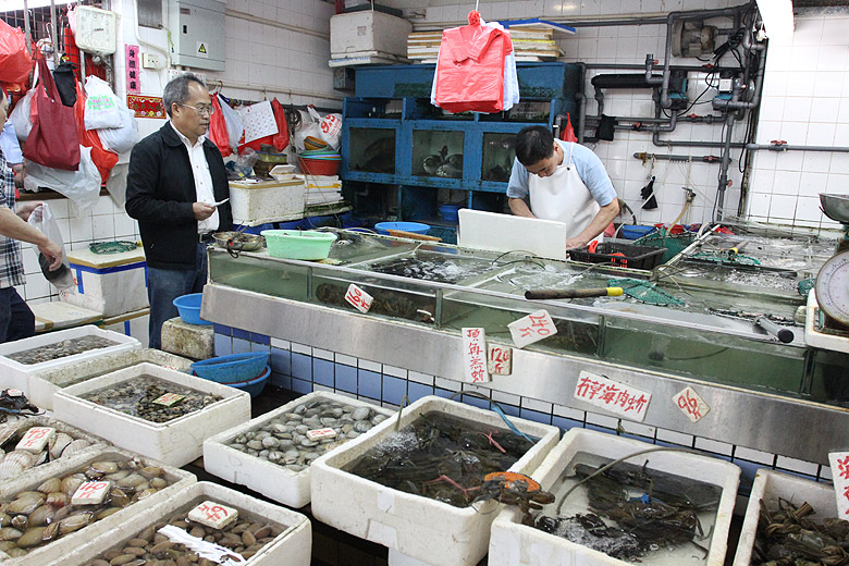Гонконг, Тай По, Рынок Тай По Хуэй (Hong Kong, Tai Po, Tai Po Hui Market and Cooked Food Centre)