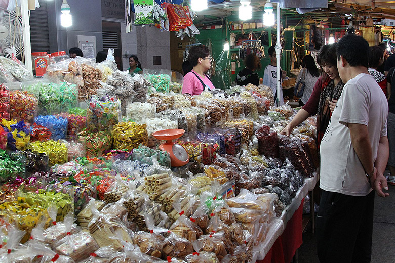 Гонконг, Ван Чай, Рынки в районе Cross Street и Tai Yuen Street (Hong Kong, Wan Chai, Cross Street and Tai Yuen Street Markets)