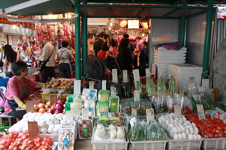 Гонконг, Ван Чай, Рынки в районе Cross Street и Tai Yuen Street (Hong Kong, Wan Chai, Cross Street and Tai Yuen Street Markets)