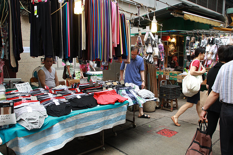 Гонконг, Ван Чай, Рынки в районе Cross Street и Tai Yuen Street (Hong Kong, Wan Chai, Cross Street and Tai Yuen Street Markets)