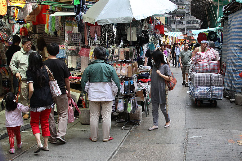 Гонконг, Ван Чай, Рынки в районе Cross Street и Tai Yuen Street (Hong Kong, Wan Chai, Cross Street and Tai Yuen Street Markets)