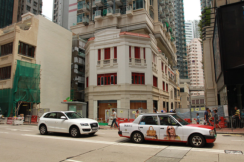 Гонконг, Ван Чай, Строительство Свадебного Города на Lee Tung Street (Hong Kong, Wan Chai, Construction of the Wedding City at Lee Tung Street)