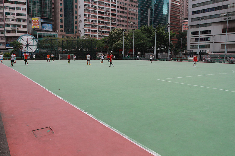 Гонконг, Ван Чай, Спортивный Комплекс Саусон (Hong Kong, Wan Chai, Southorn Playground)