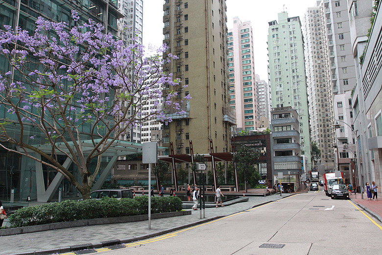 Гонконг, Ван Чай, Three Pacific Place (Hong Kong, Wan Chai, Three Pacific Place)