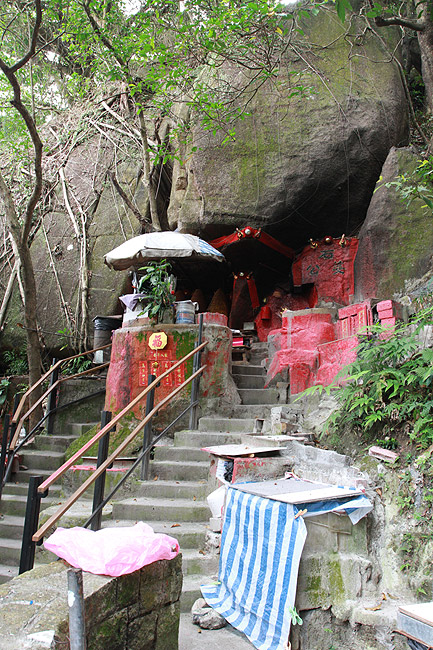 Гонконг, Ван Чай, На подъеме к Скале Влюбленных (Hong Kong, Wan Chai, On the way to the Lovers' Rock)