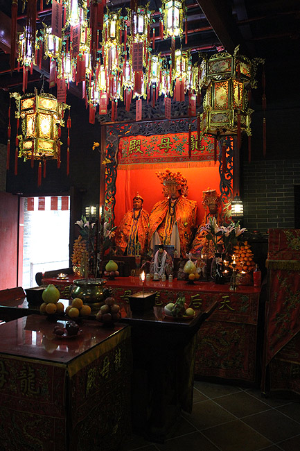 Гонконг, Ван Чай, Храм Пак Тай (Hong Kong, Wan Chai, Pak Tai Temple)