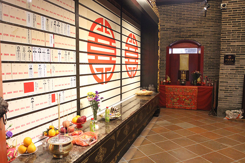 Гонконг, Ван Чай, Храм Пак Тай (Hong Kong, Wan Chai, Pak Tai Temple)
