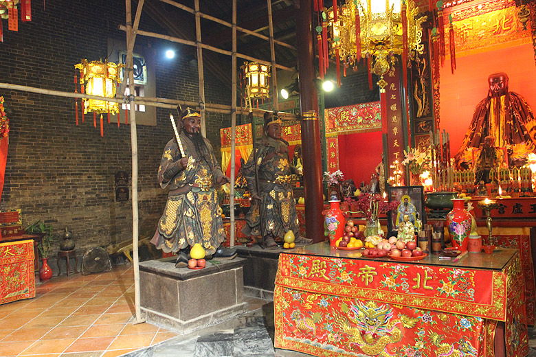 Гонконг, Ван Чай, Храм Пак Тай (Hong Kong, Wan Chai, Pak Tai Temple)